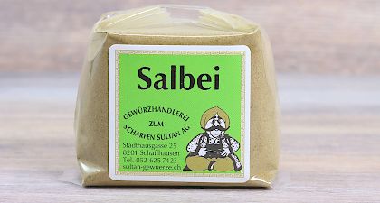 Salbeiblätter gemahlen